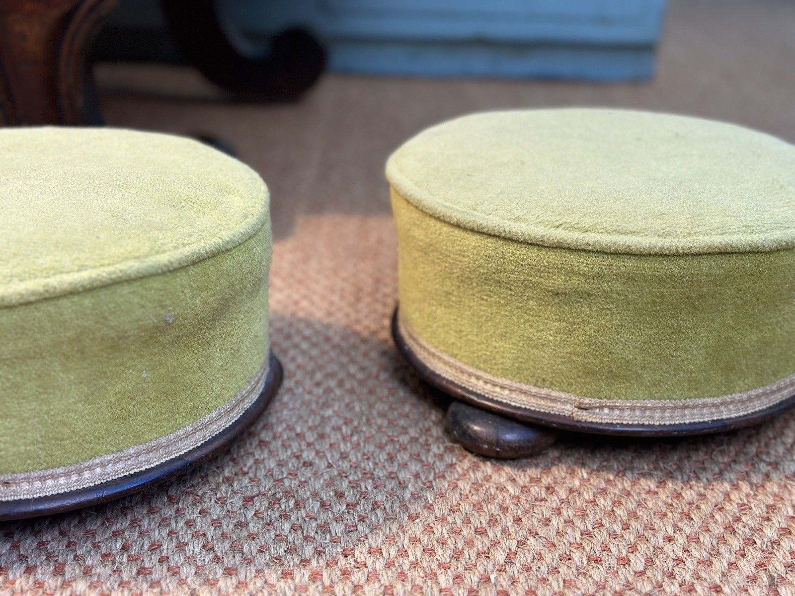A Pair Of Small Victorian Rosewood Foot Stools Rests Ottoman Pouffe Green Velvet photo buy