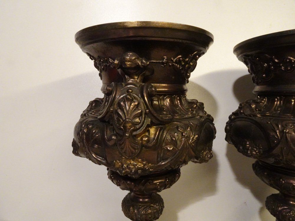 19th Century French Bronze & Cast Iron Medici Vases On Marble Bases, 1980s, Set Of 2 photo vinterior