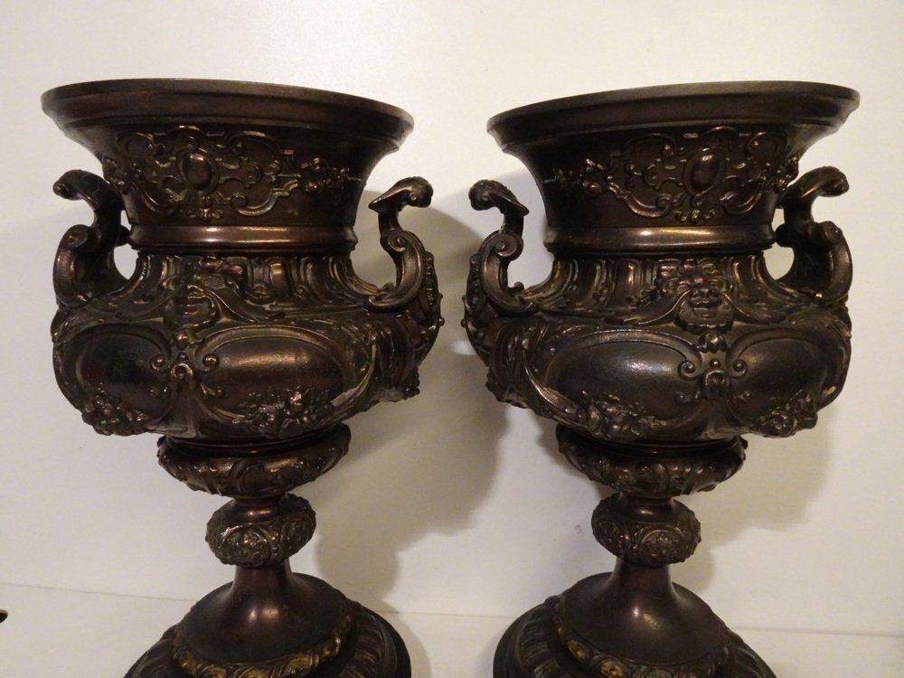 19th Century French Bronze & Cast Iron Medici Vases On Marble Bases, 1980s, Set Of 2 photo vintage