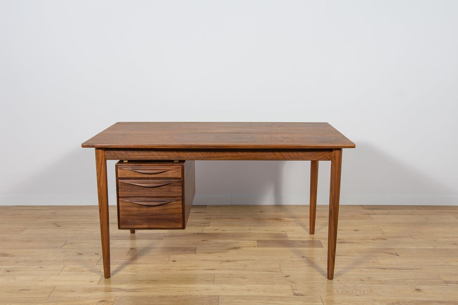 Mid Century Walnut Freestanding Desk From Rosengren Hansen, Denmark, 1960s photo 3002.0