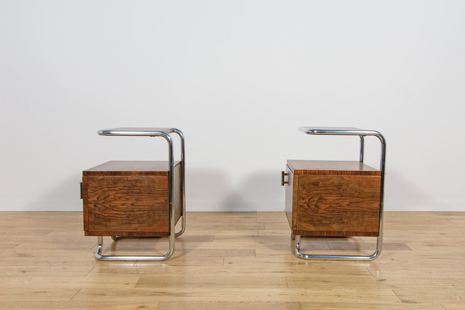 Mid Century Bauhaus Nightstands From Mücke Melder, Czechoslovakia, 1930s, Set Of 2 photo vintage