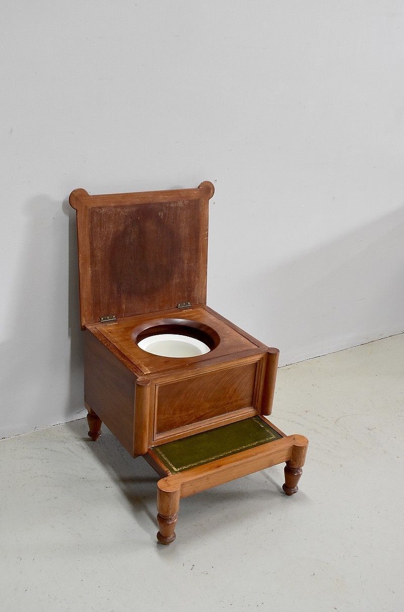 English Amenities 19th Century photo vinterior