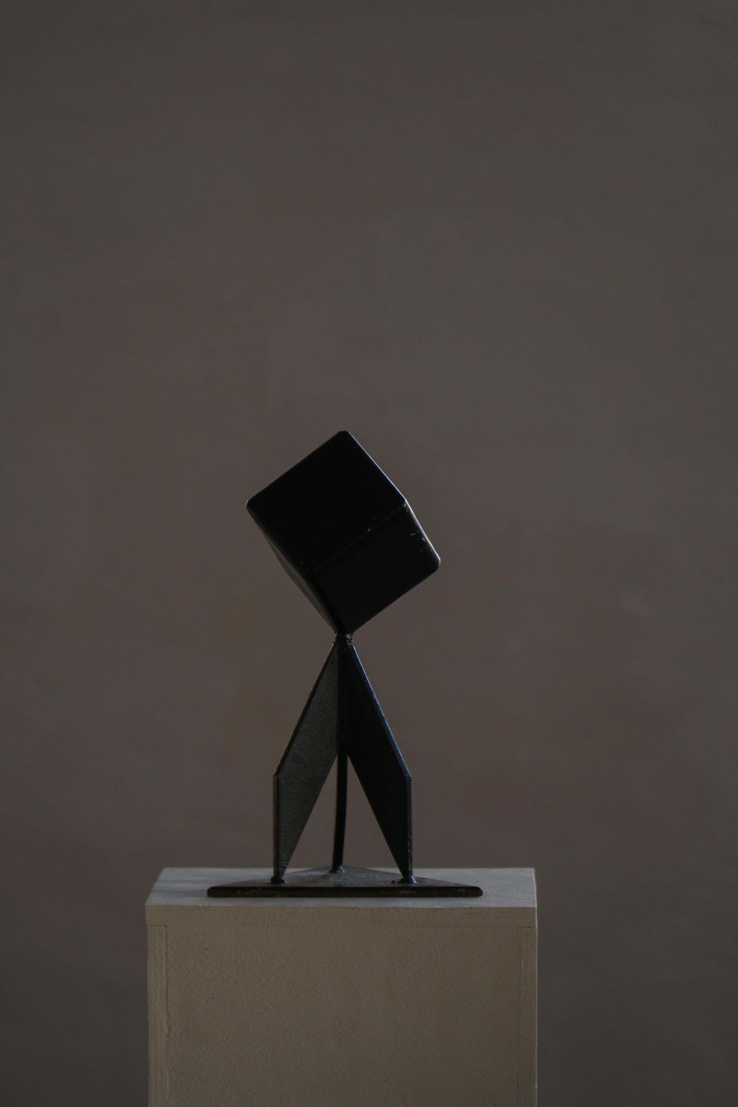 photo vintage Mid 20th Century, Decorative Abstract Scandinavian Metal Sculpture, Circa 1950s