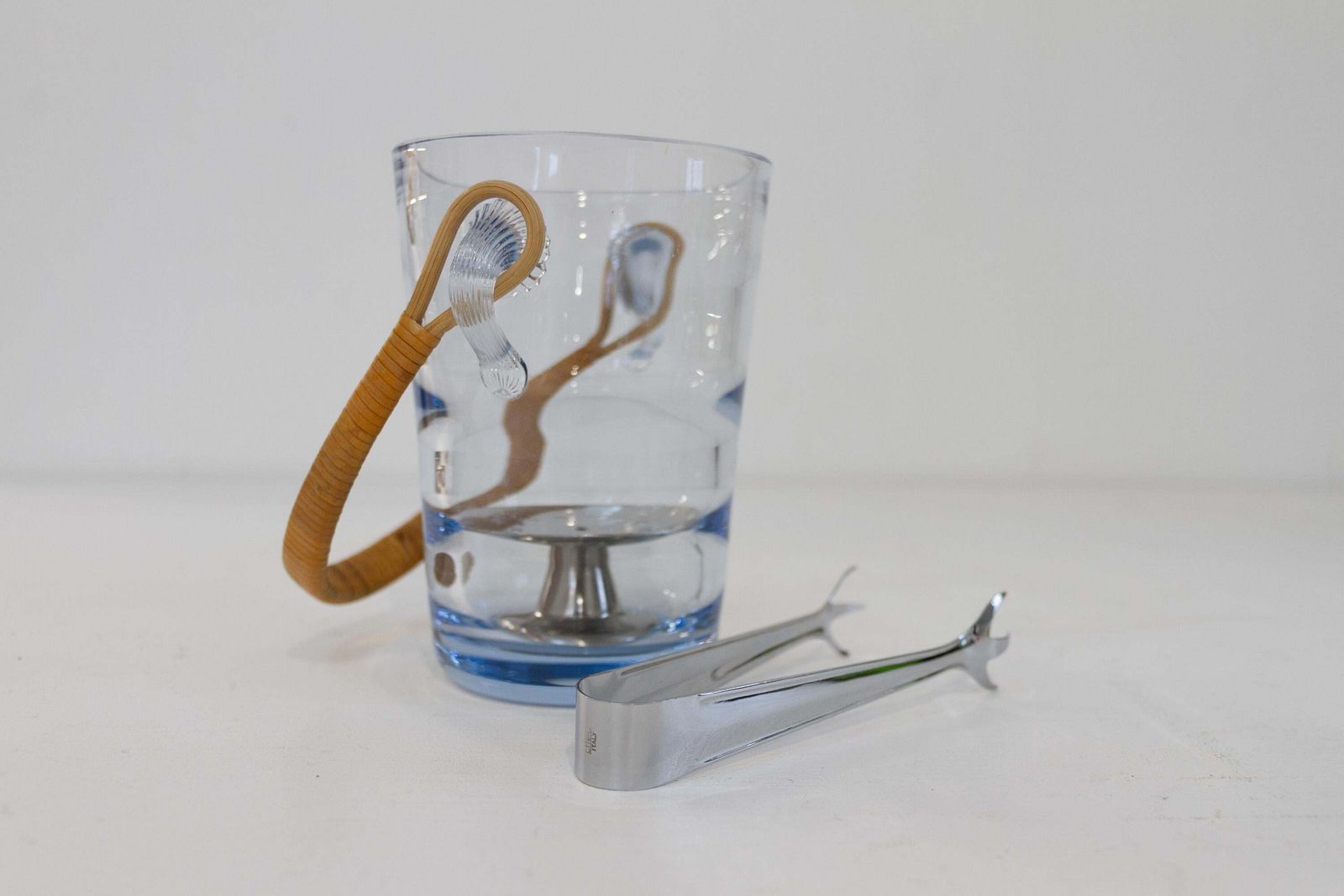 photo vinterior Danish Glass Ice Bucket By Per Lütken For Holmegaard, 1960s.