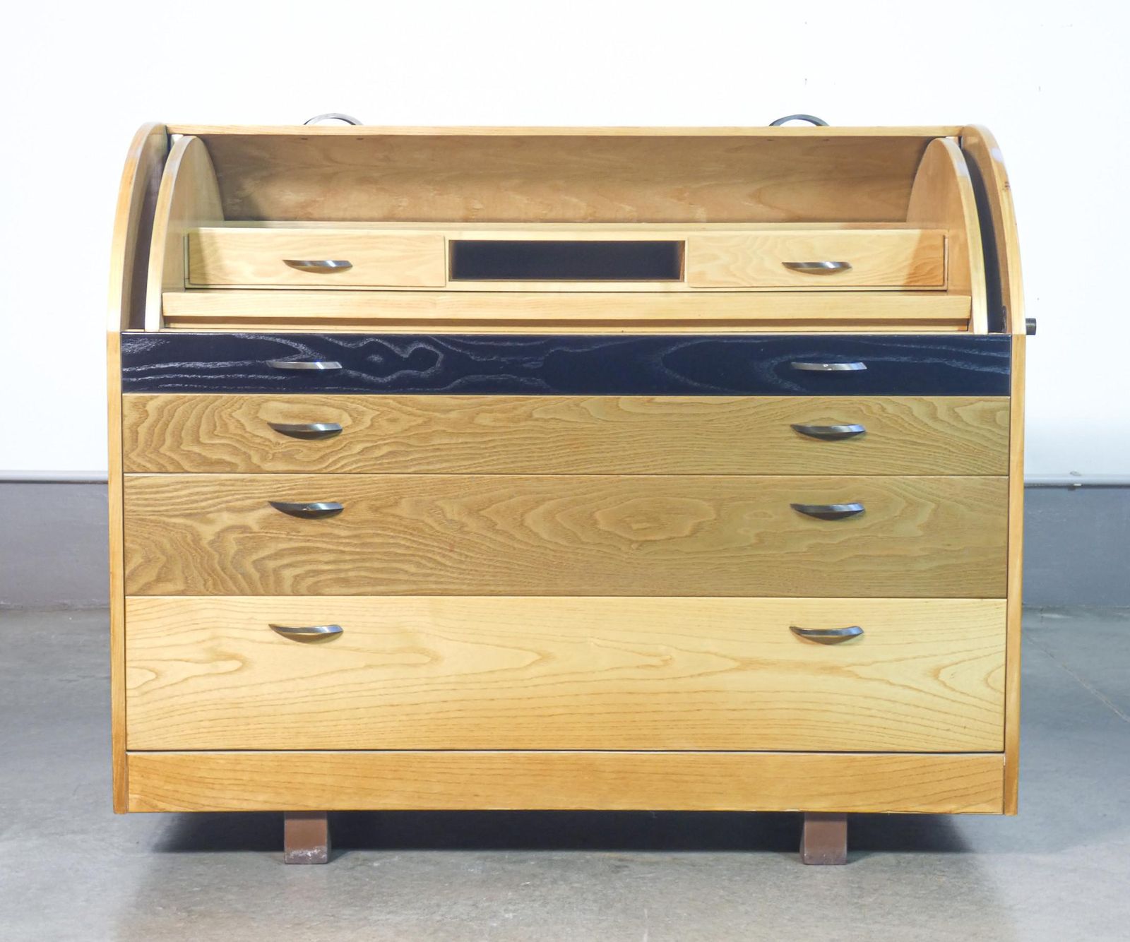 "Bauletto" Secretaire Desk, Design Giovanni Offredi For Saporiti. 1977 photo vintage