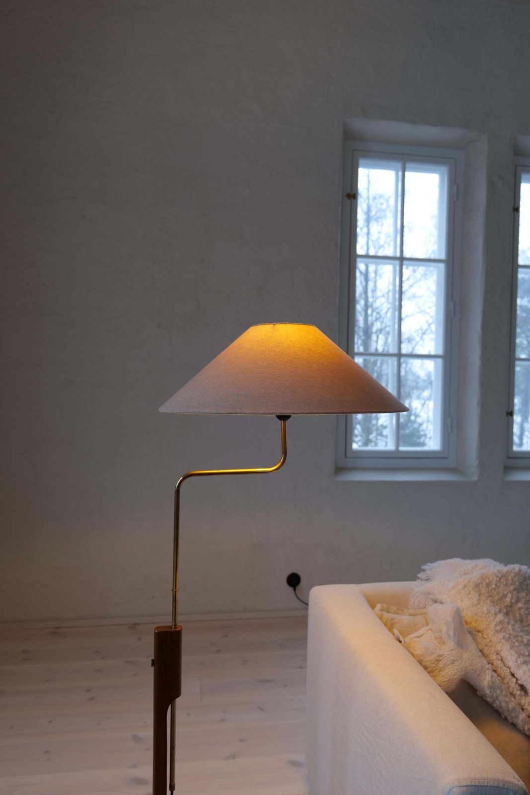 photo vintage Midcentury Modern Floor Lamp, Teak And Brass Bergboms, Sweden, 1960s