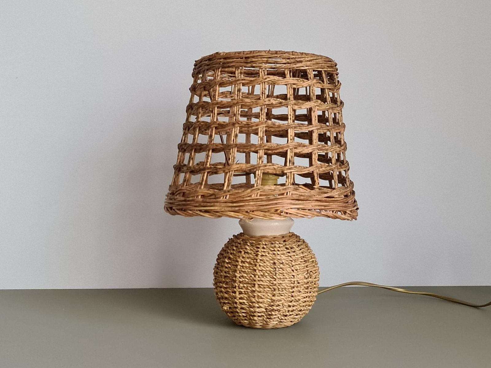 Vintage Wicker And Rattan Lamp – Natural Boho Lamp – Woven Lampshade – 1970s Wabi Sabi Decor – Mid Century photo for sale