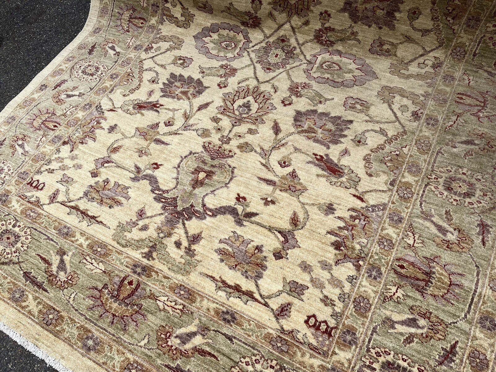 Large Country House Carpet/ Rug, Superb Quality. Floral Pattern. 264 X 188 Cms photo Textiles