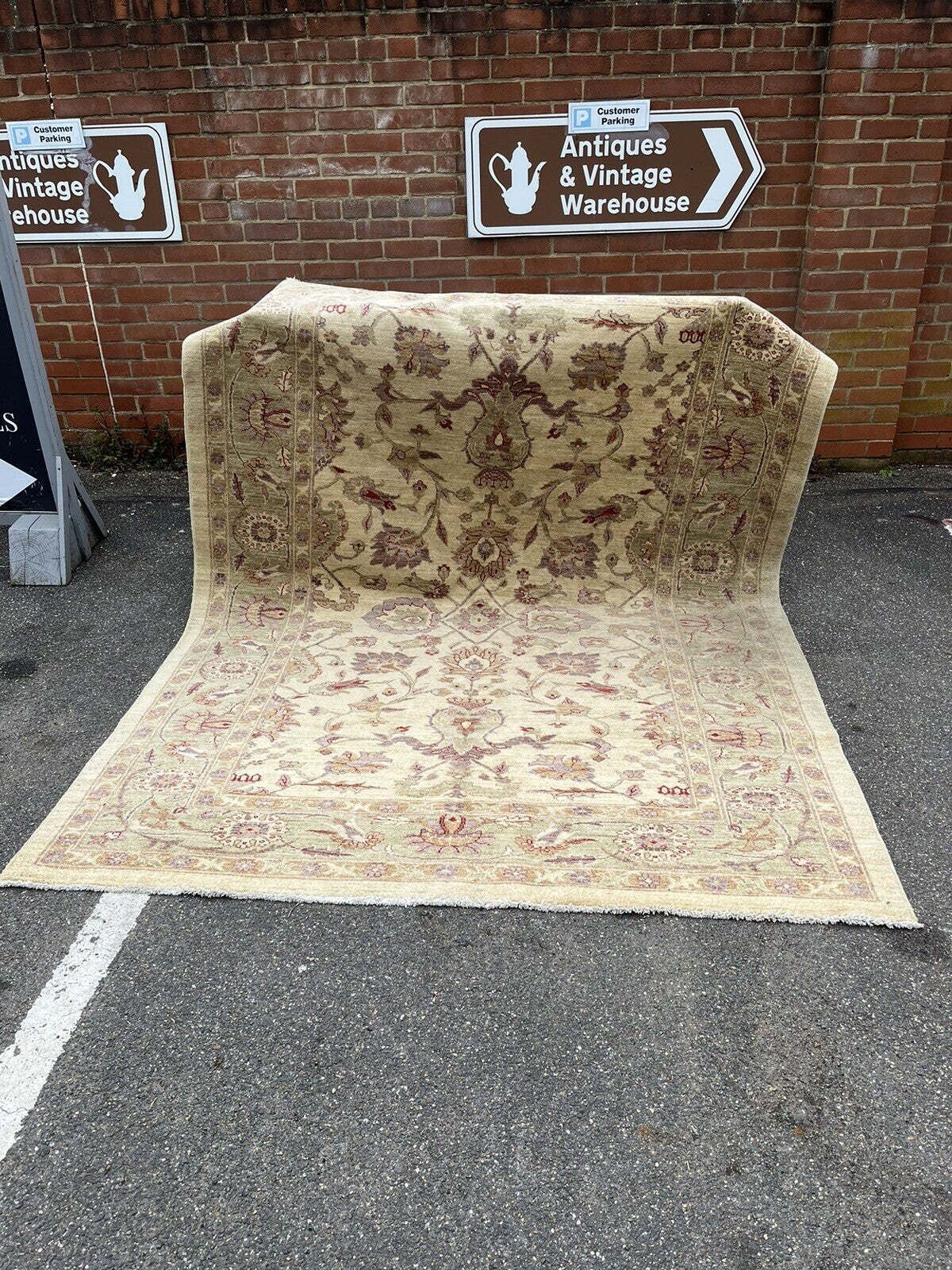 Large Country House Carpet/ Rug, Superb Quality. Floral Pattern. 264 X 188 Cms photo buy