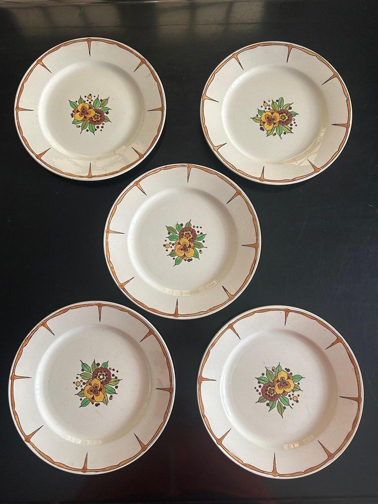 Art Deco Dishes And Plates From Boch Fréres La Louviére, 1920s, Set Of 8 photo furniture