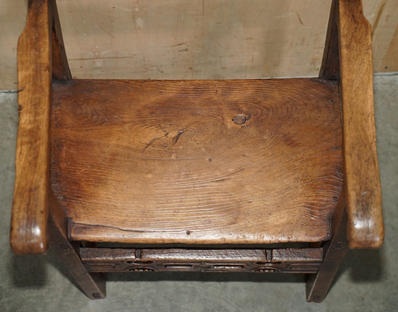 Stunning Circa 1780 1820 Antique Hand Carved Elm & Fruitwood Provincial Chair photo vinterior