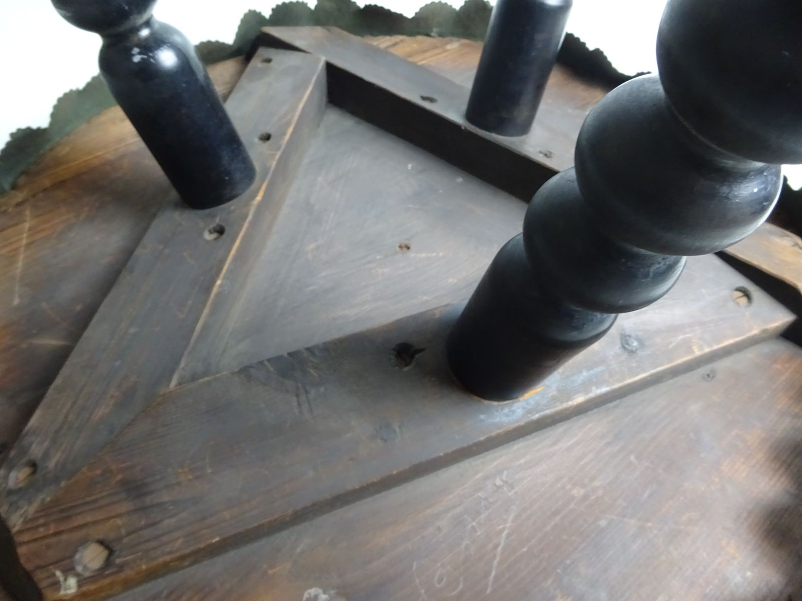 photo buy Victorian Ebonised Baize Top Bobbin Gypsy Table