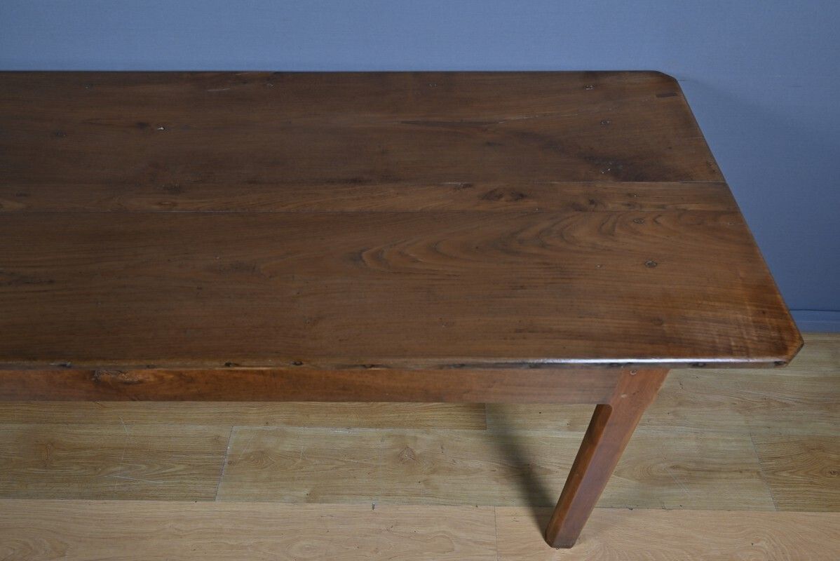 Chestnut Farmhouse Table, Seats 8 To 10 – Late 19th Century photo vinterior