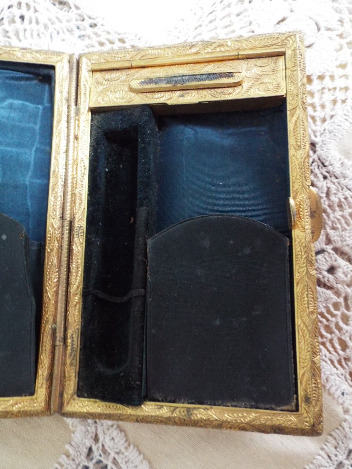 photo furniture Antique Victorian Leather & Ornate Gilt Metal Cigar Case Monogrammed F Fiddler