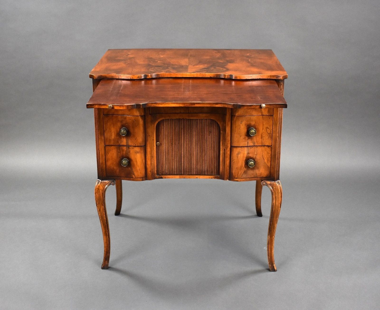 Antique Yew Wood Chest photo vinterior