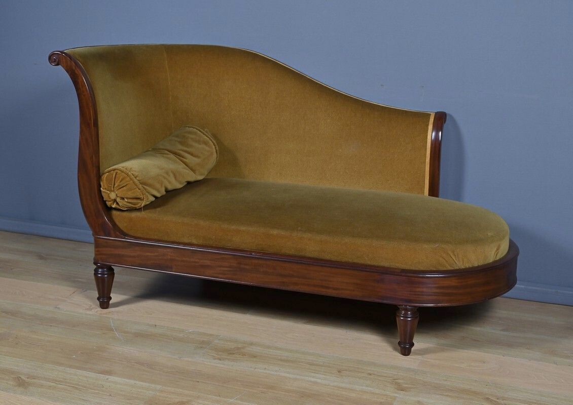 photo furniture Mahogany Chaise Longue, Restoration Period – Early 19th Century