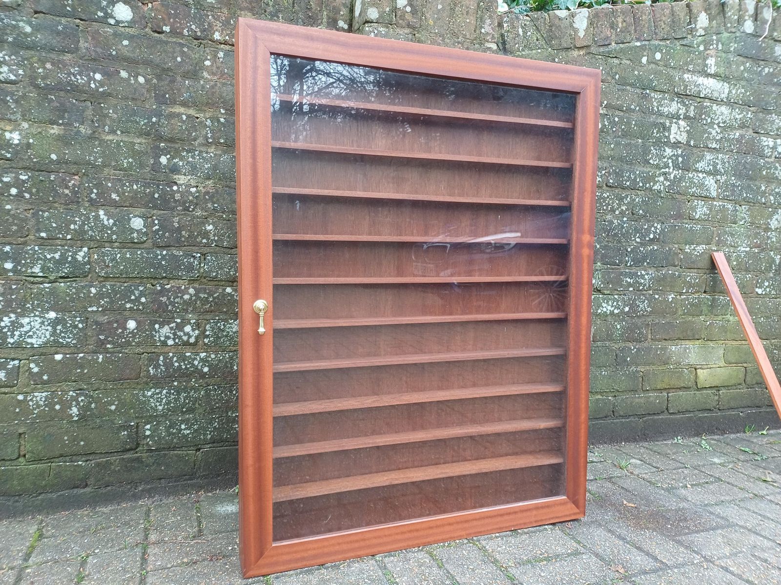 photo vintage Vintage 1980s Solid Mahogany Glazed Display Collectors Collector Cabinet With 11 Shelves Wall Toughened Glass Door Free Hand Delivery