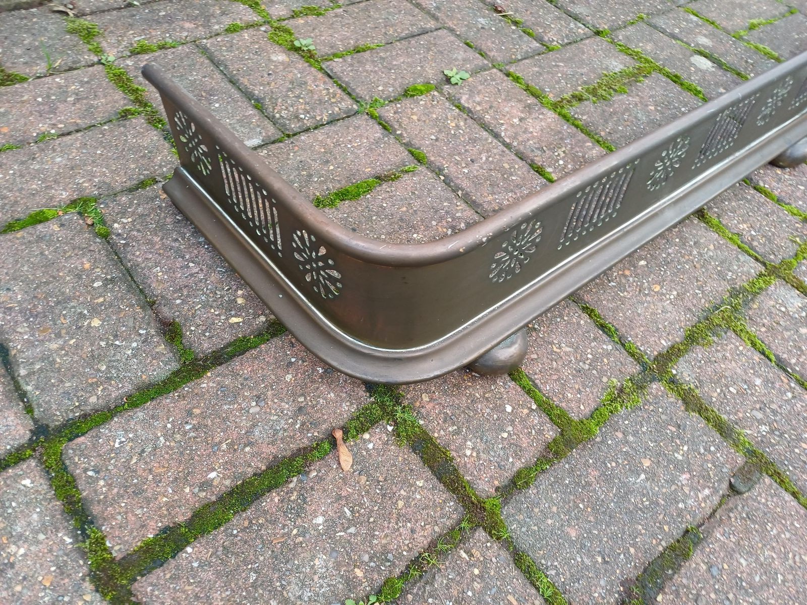 photo for sale Antique Brass Fireplace Fender Bronze Finish Vintage Edwardian Pierced Metal Fire Surround Guard With Ball Feet C.1900