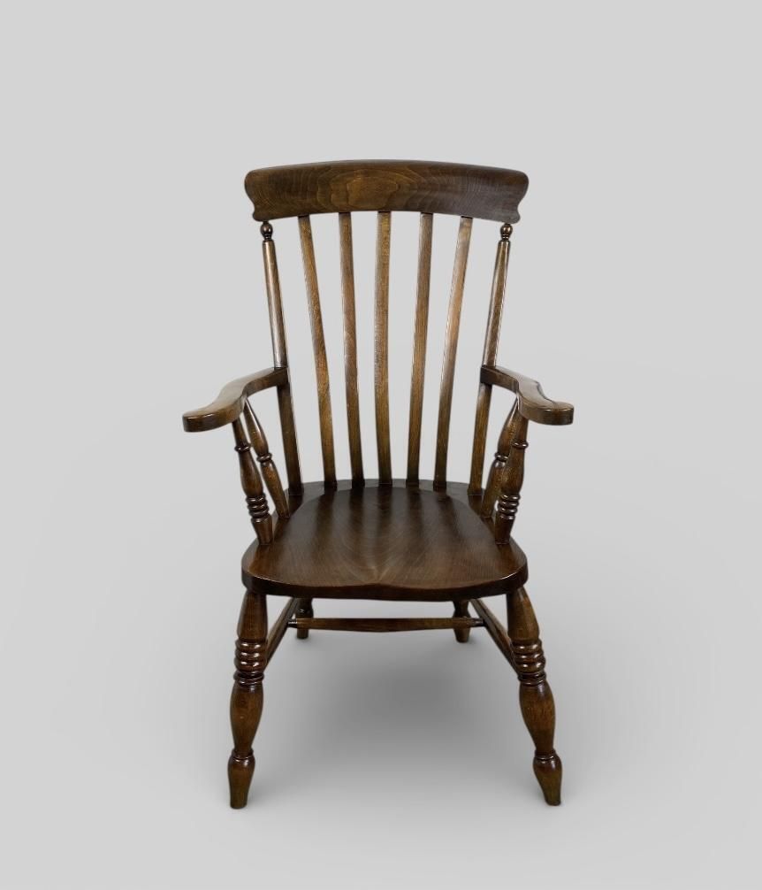 Antique Late Victorian High Back Windsor Armchair (C.1890)