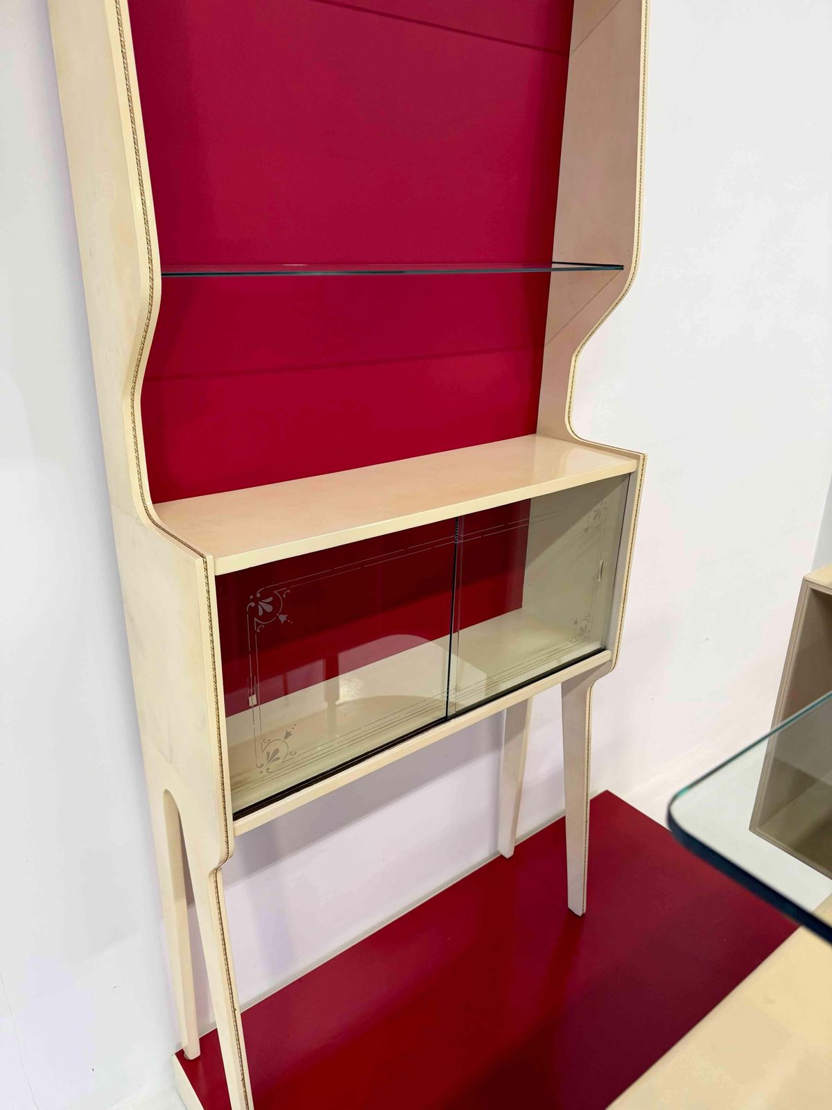 photo furniture Exceptional Italian Art Deco Parchment Bar, 1950s, Attributed To Gio Ponti