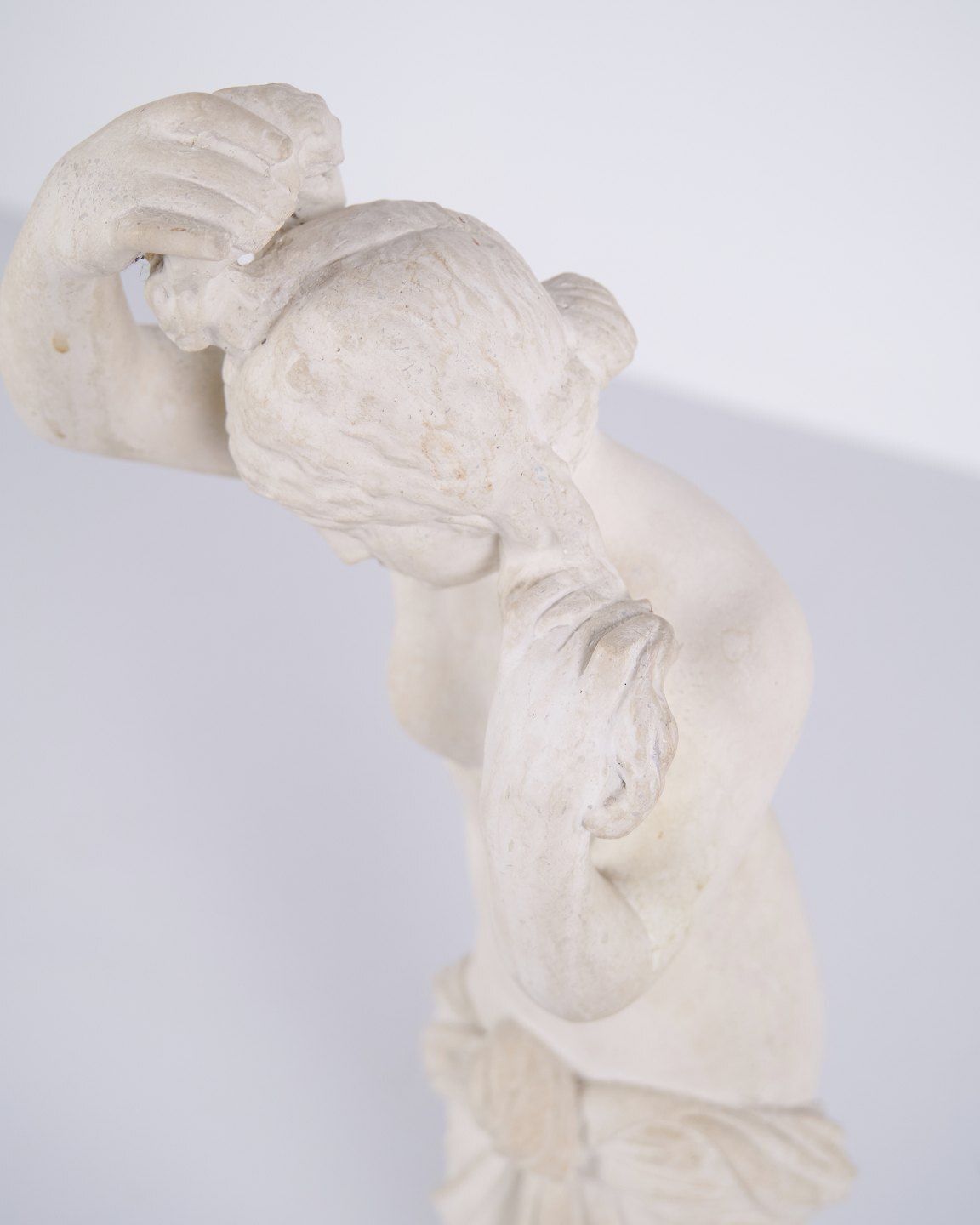 Sculpture – Female Figure – Partially Undressed – Biscuit Porcelain – 1920s – Rare Size photo vintage