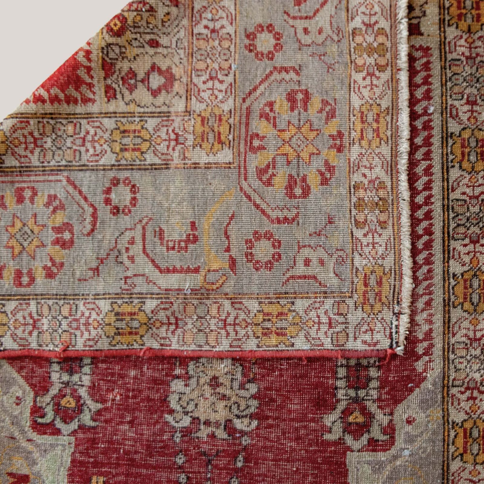 Prayer Motif Turkish Hand Knotted Rug – Vintage photo Textiles