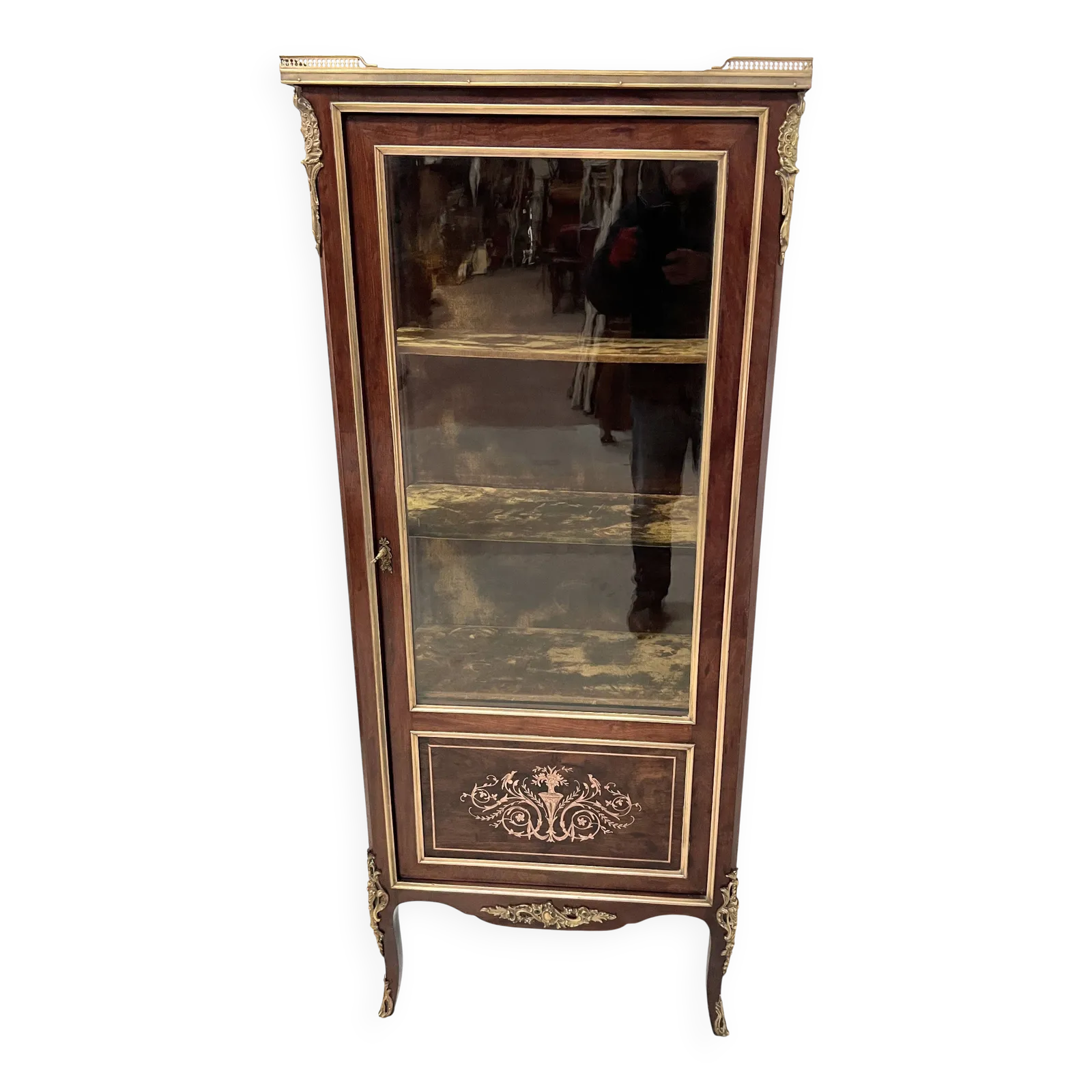 Louis XV Style Display Cabinet In Mahogany And Bronze, 19th Century.