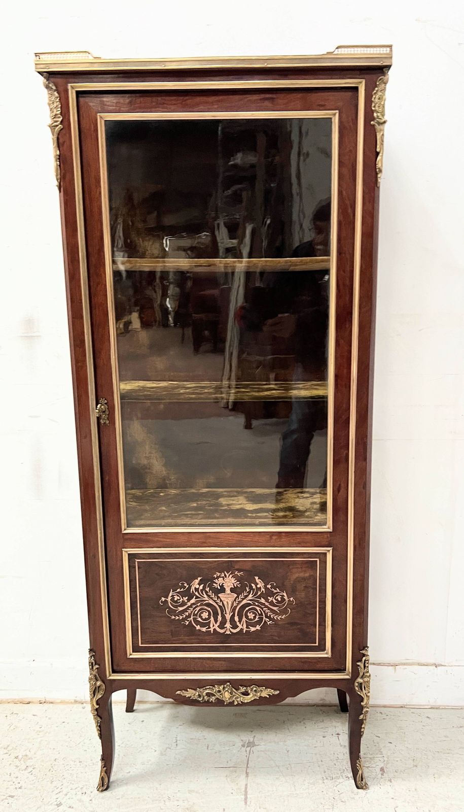 Furniture Louis XV Style Display Cabinet In Mahogany And Bronze, 19th Century. photo