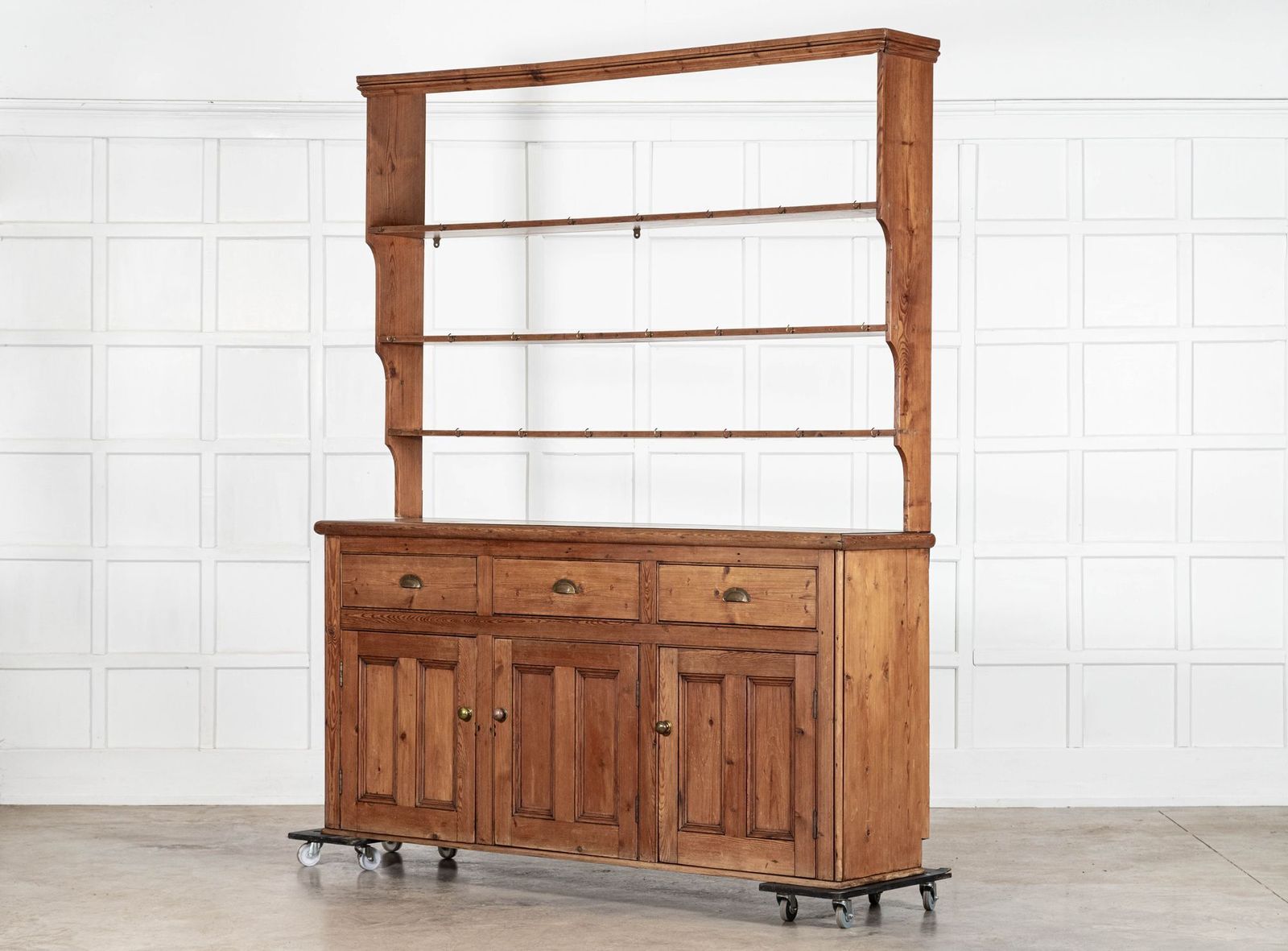Large 19thc English Pine Waterfall Dresser photo 4543.0
