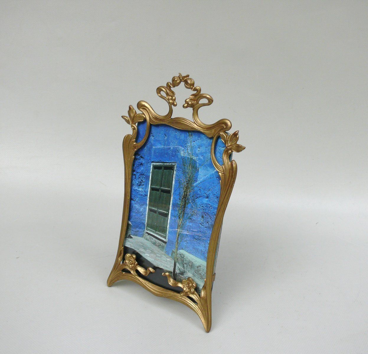 Art Nouveau Floral Picture Frame In Cast Bronze, France, 1890s photo furniture