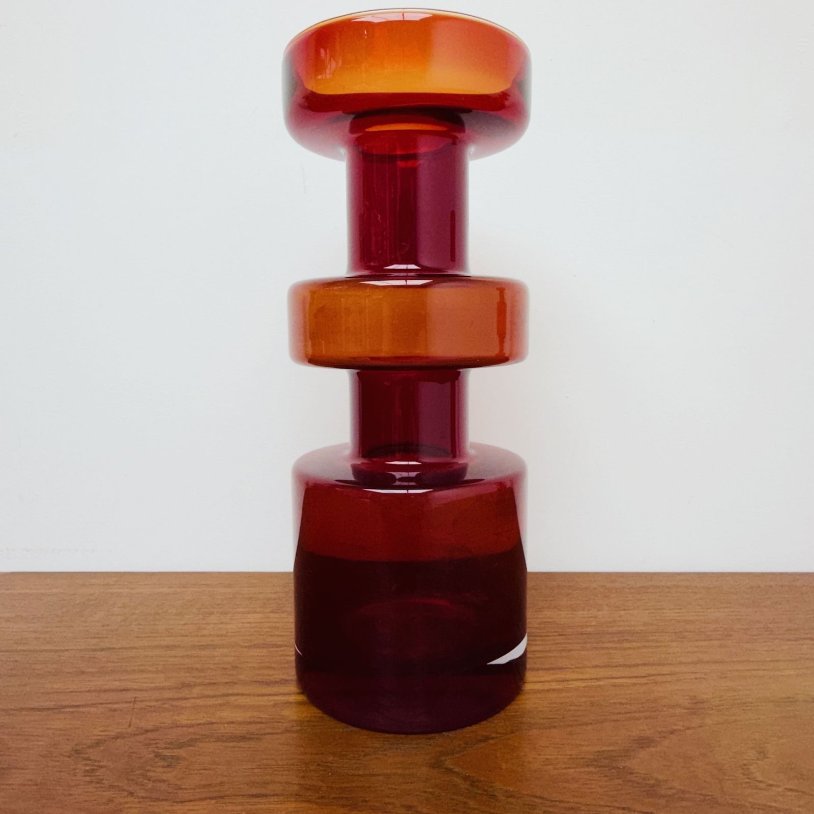 photo for sale Finnish Art Glass Set By Tamara Aladin For Riihimäen Lasi Oy