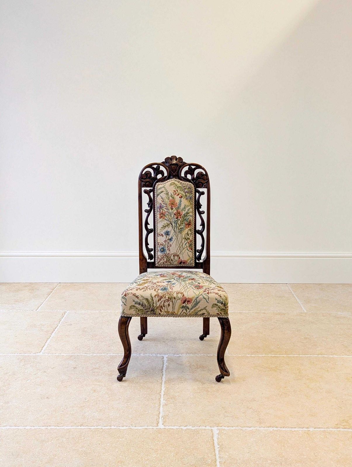 Antique Victorian Walnut Upholstered Side Chair C.1880 photo 465.0