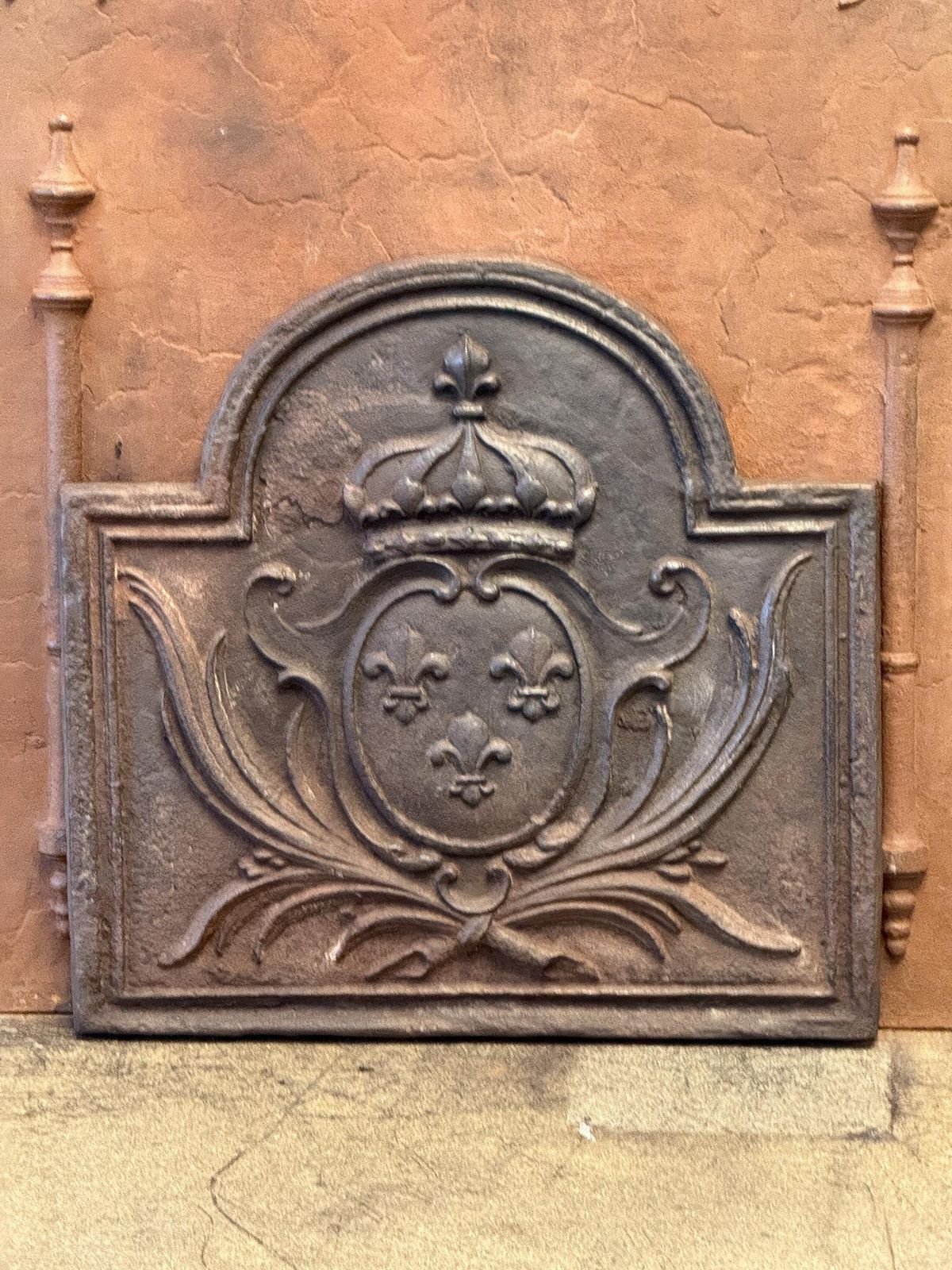 20th Century French 'Arms Of France' Fireback / Backsplash In Louis XV Style photo furniture