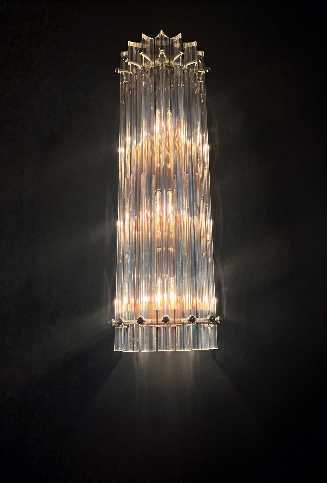 photo vinterior Pair Of Vintage Murano Wall Sconce – Iridescent Triedri Glass