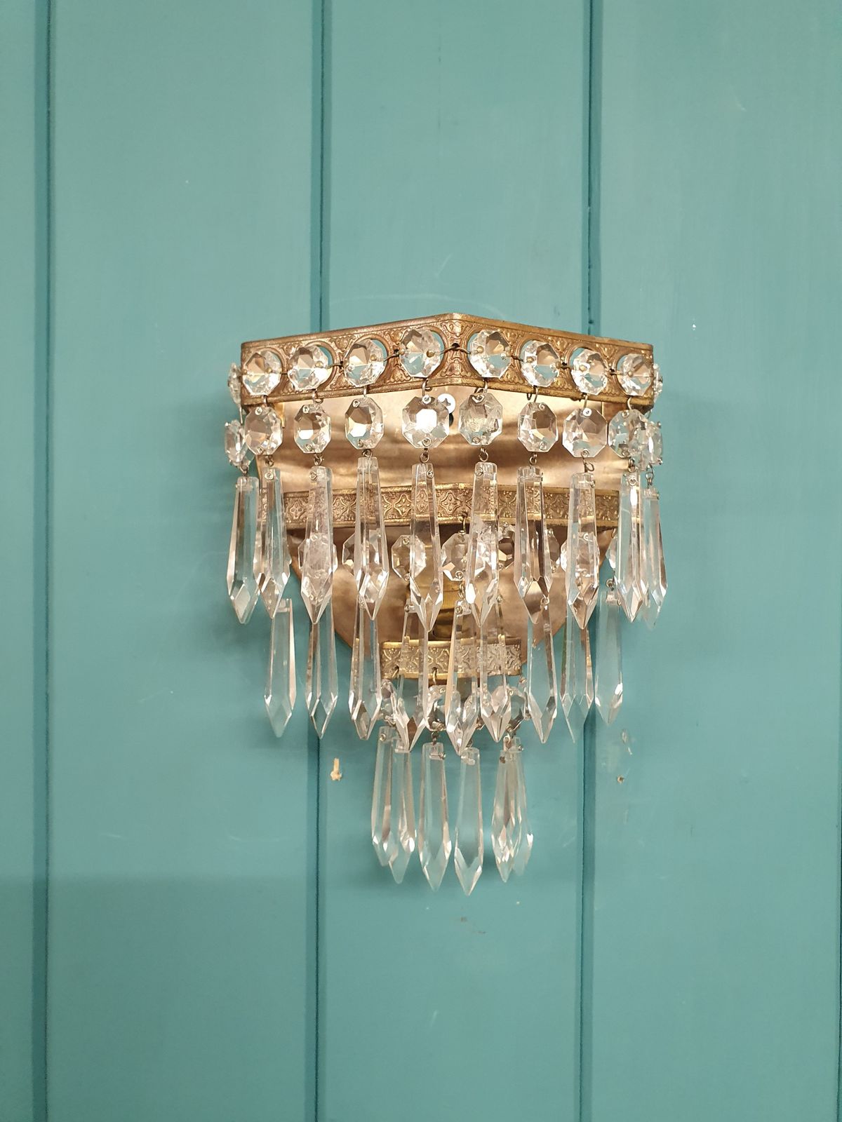 Small Pair Of Spike Antique Wall Lights photo 225.0