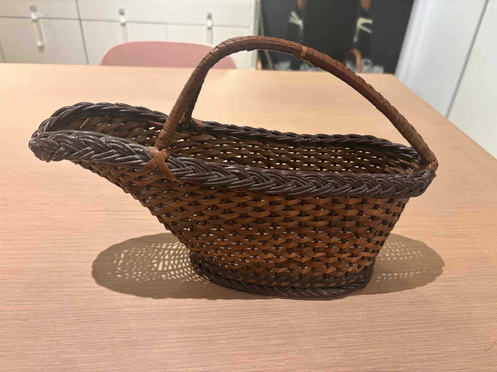 131.0 Wicker Wine Bottle Holder – French Rattan Wine Cradle Basket – 1970s photo