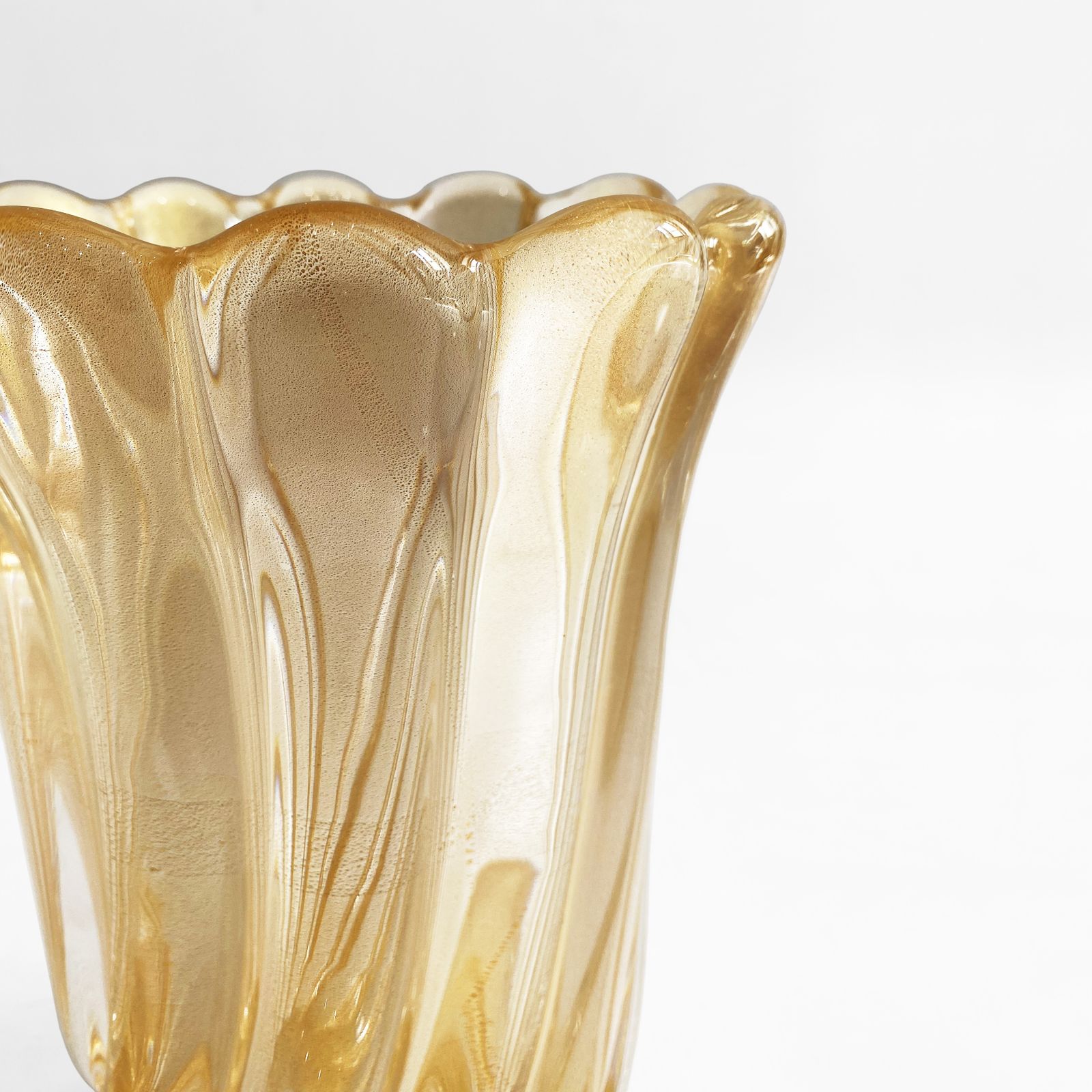 photo for sale 1980s Archimede Seguso Murano Glass Vase, Signed Gold Italian Art Deco
