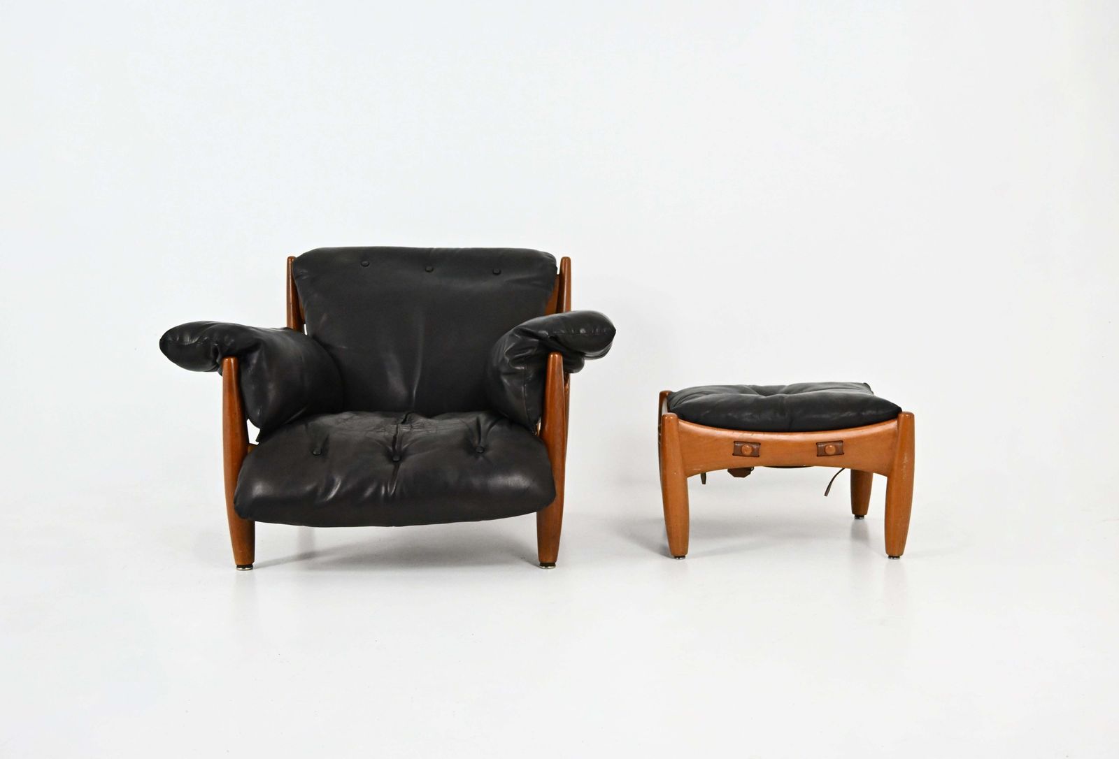 Lounge Chair With Ottoman "Sheriff" By Sergio Rodrigues For Isa Bergamo, 1960s photo Furniture
