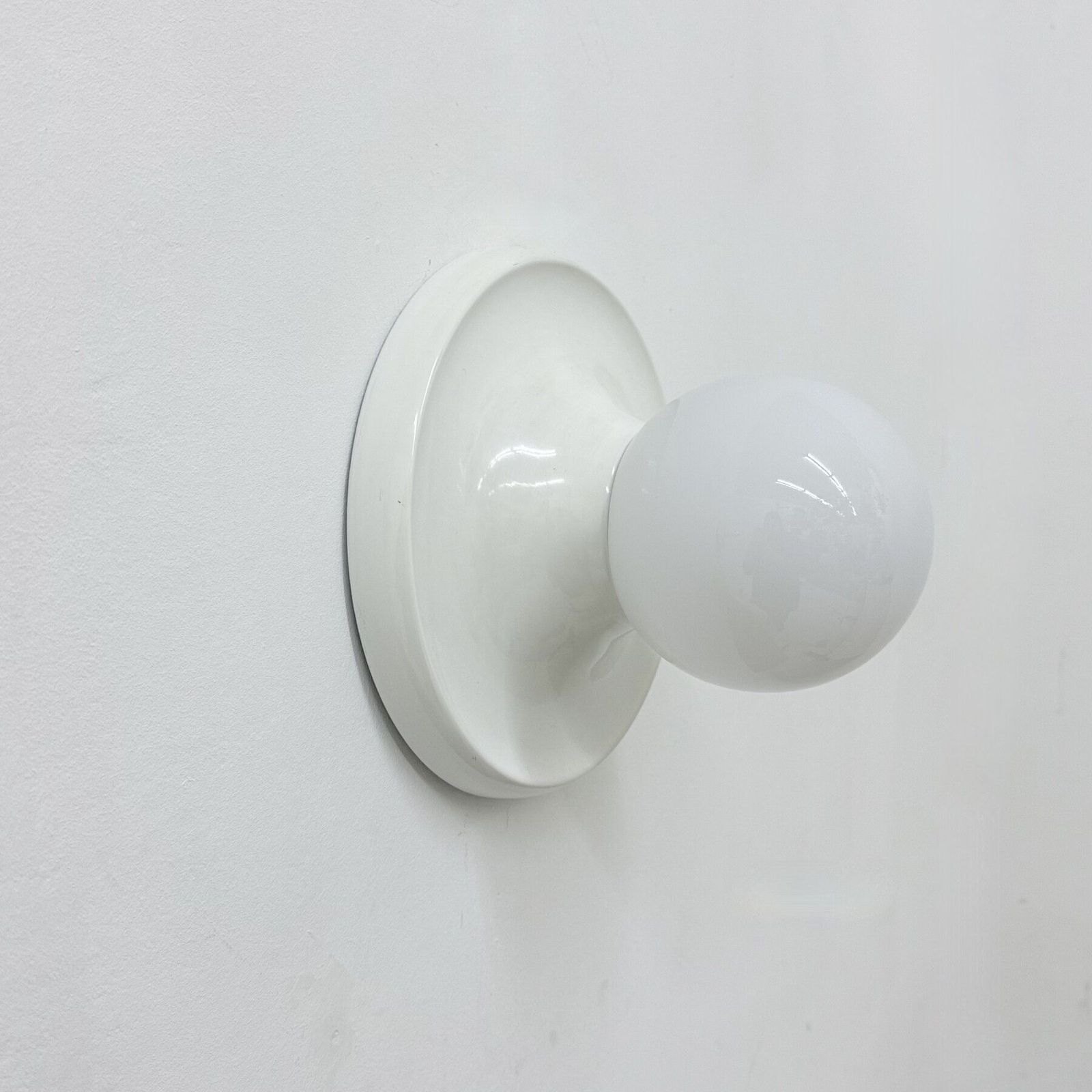 Light Ball Wandlamp Van Achille Castiglioni Voor Flos, Ca. Jaren 1960, Italië