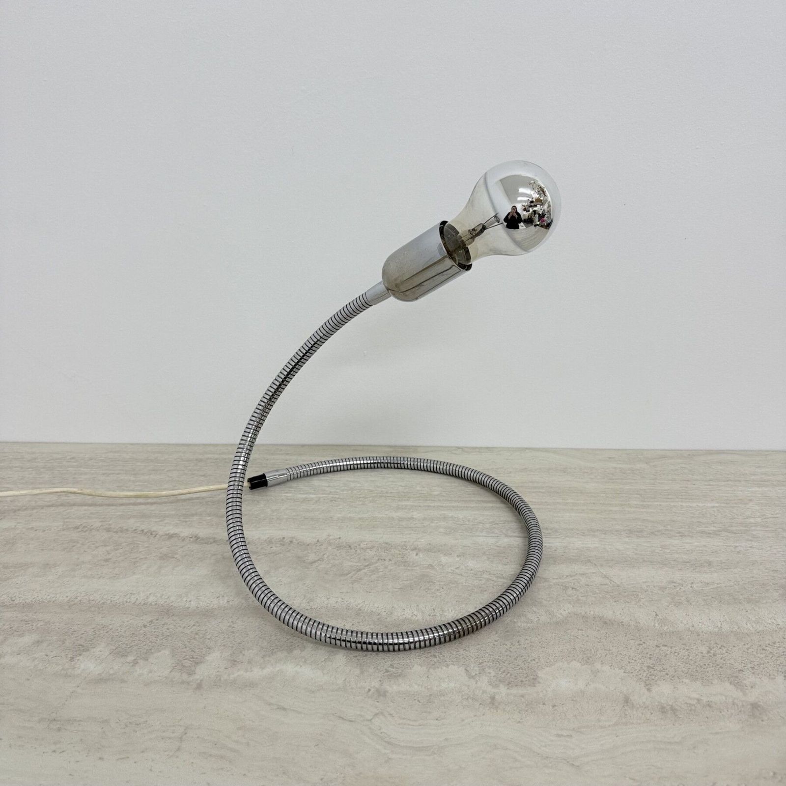 242.0 Mid Century Design Gepo Snake Desk Lamp, Jaren 1970 photo