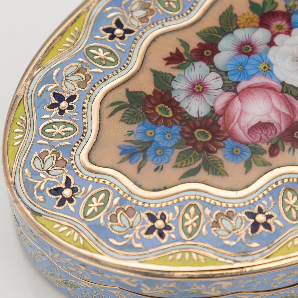 photo vintage Antique 19th Century Swiss 18k Solid Gold & Enamel Snuff Box, Geneva C.1830