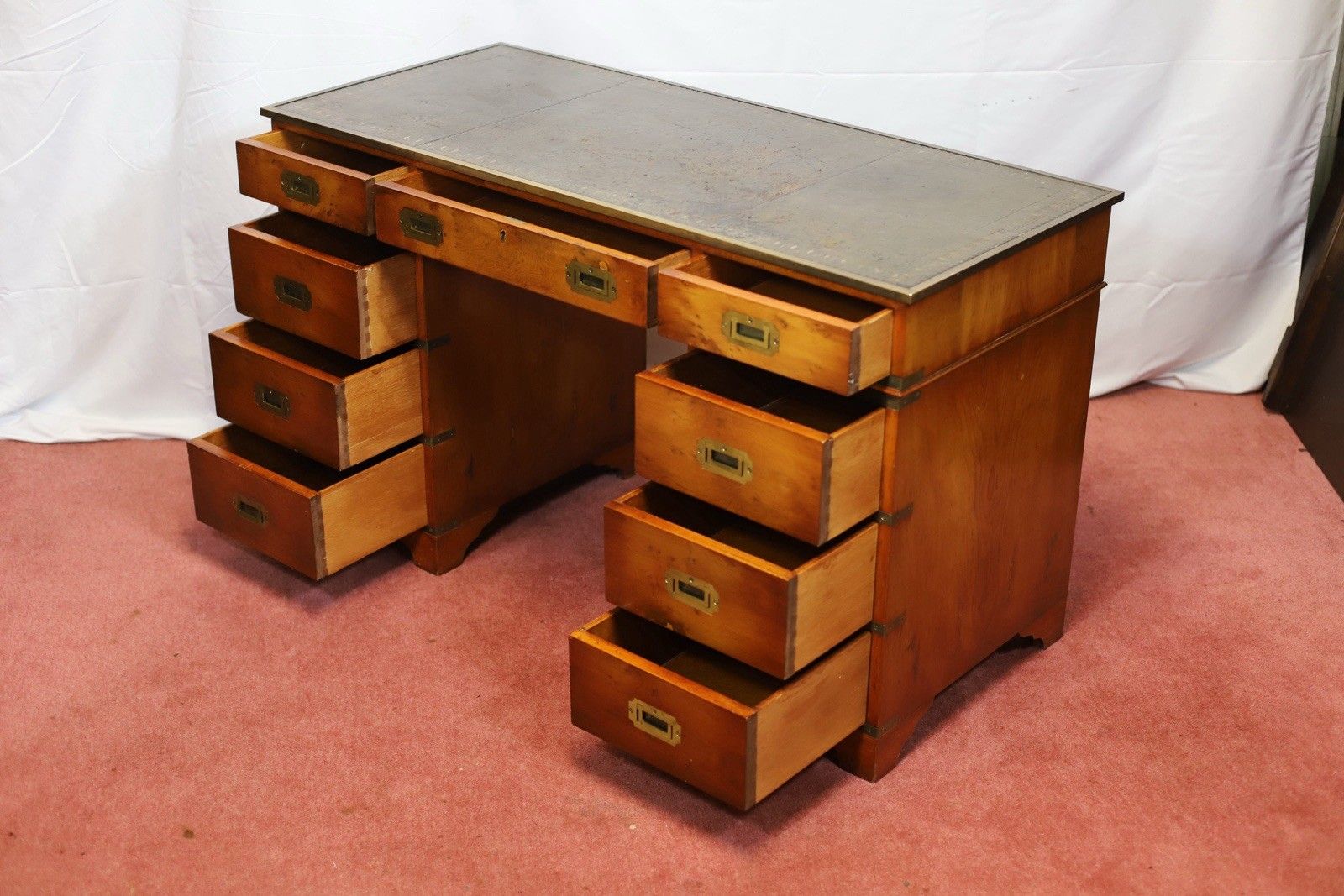 photo vinterior Lovely Military Campaign Style Pedestal Desk
