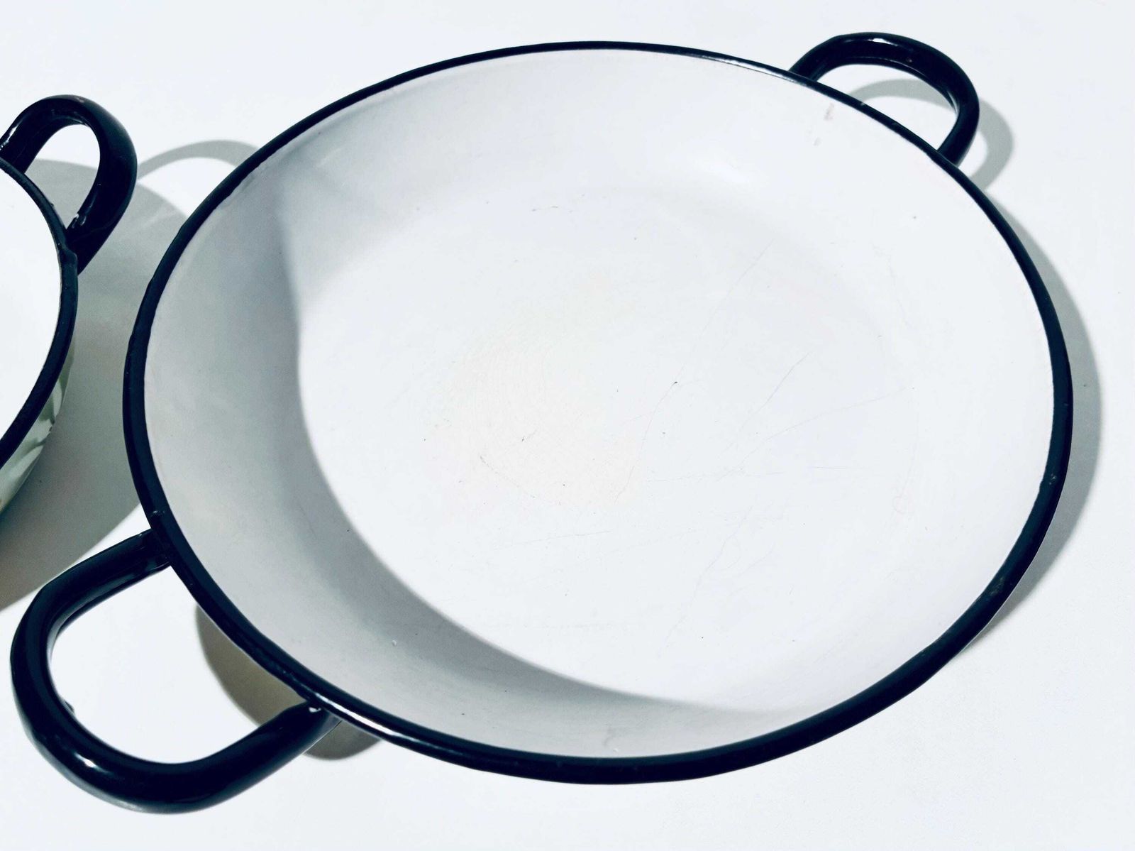 130.0 Five B.B.C. Badon Boutte & Cie Vintage Margaritta Daisy Enamel Cooking Pots Stews Set / French Kitchenware Decor photo