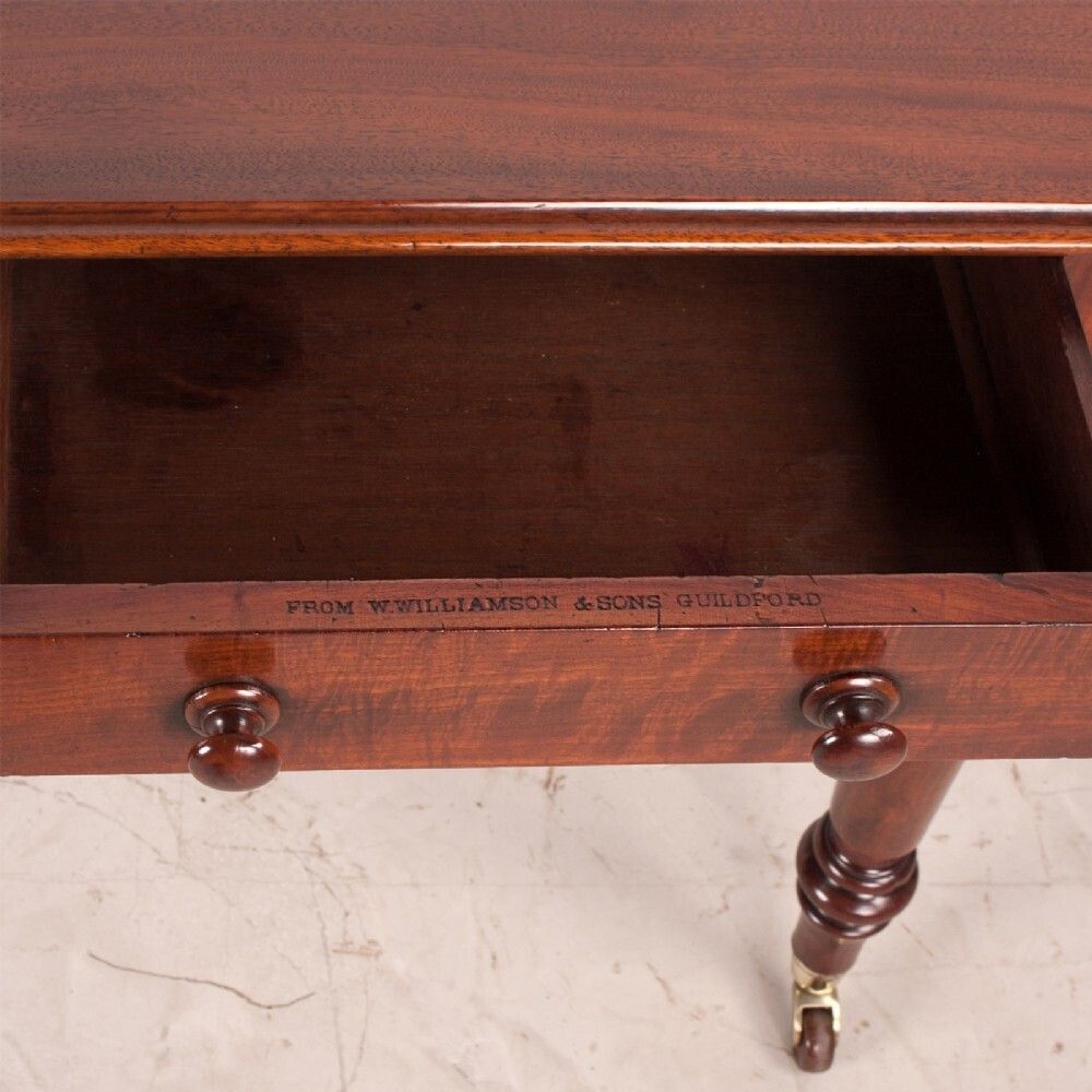 photo vinterior Fine Quality 19thc Mahogany Two Drawer Side Table By W Williamson & Sons Of Guildford