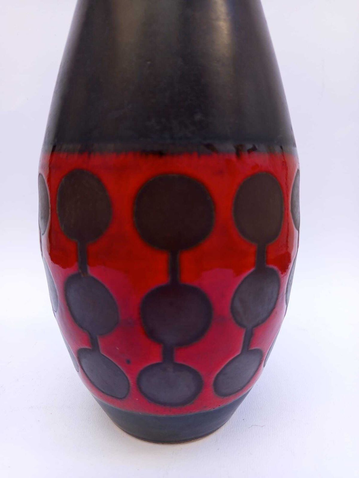 Dumler And Breiden Hohr Keramik West Germany Space Age Design Red And Black Ceramic Vase photo furniture
