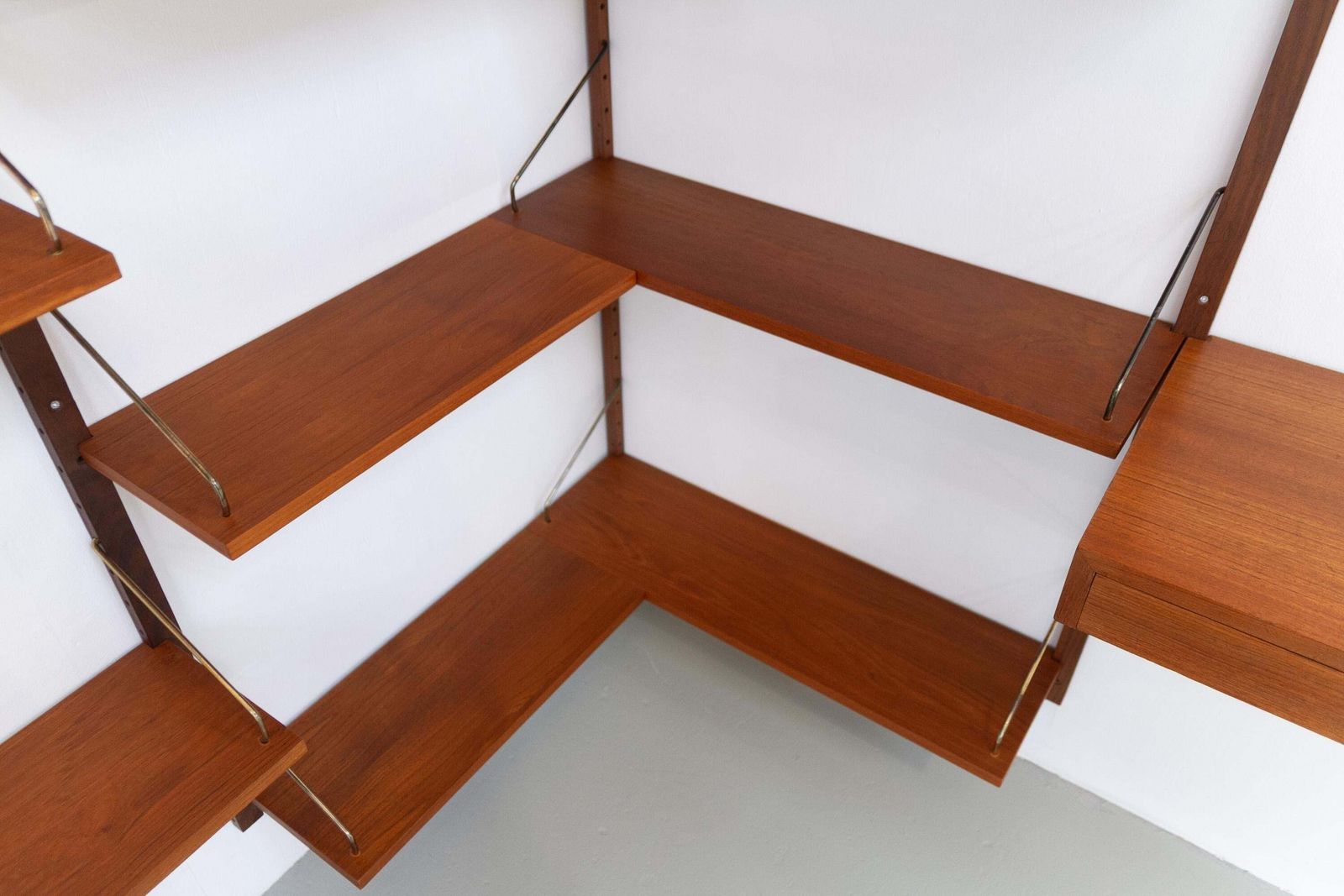 photo furniture Danish 6 Bay Modular Teak Corner Wall Unit By Poul Cadovius For Cado, 1960s.