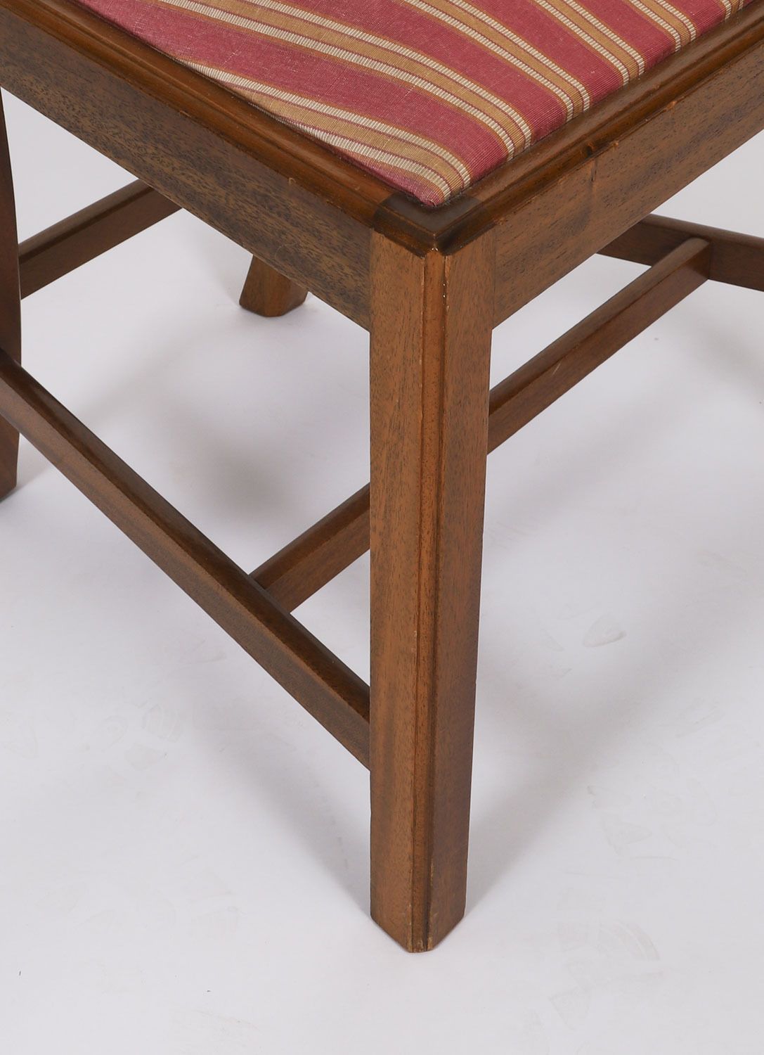Furniture Vintage Set Of Six Shield Back Mahogany Dining Chairs By William Tillman 20th C photo