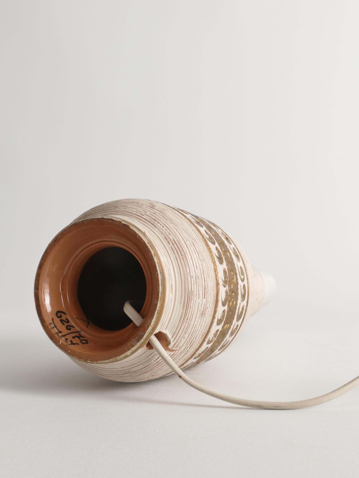 White And Gold Ceramic Table Lamp By Fratelli Fanciulacci, Italy 1970's photo buy