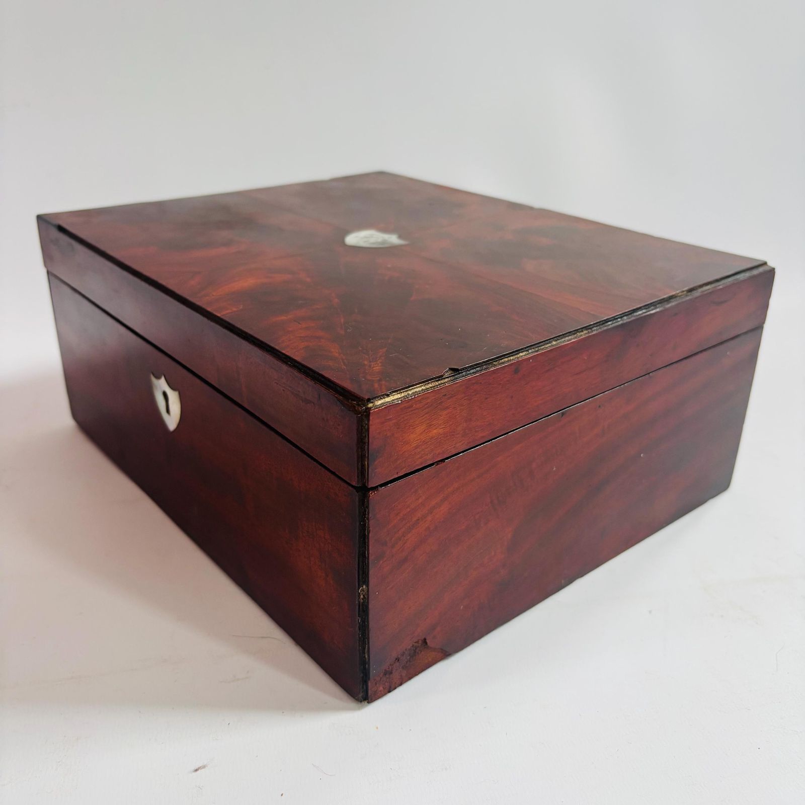 Antique Rosewood Keepsake Box: Folk Floral Painting, Mother Of Pearl Inlay photo vinterior