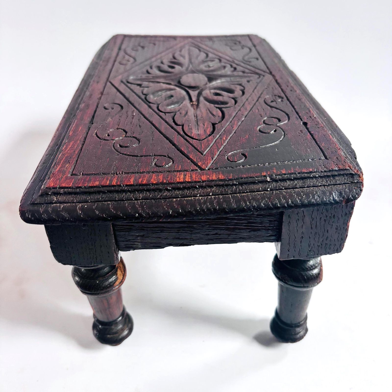 145.0 Antique Ebonized Oak Apprentice Table: 18t80s English Rustic Design Meditation Rare   Wear photo